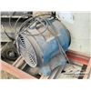 Image 8 : CONTRACTOR HEATER W/ LADDER & PLASTIC BARREL