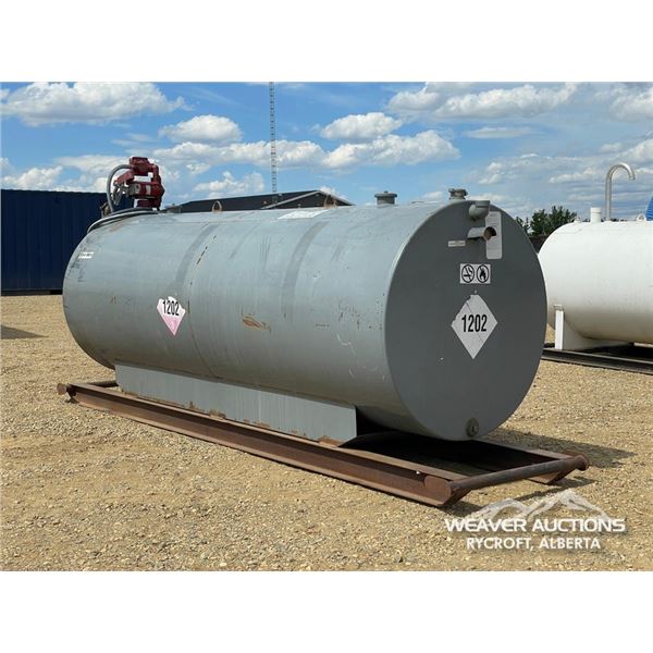 1000 GALLON FUEL TANK W/FILL-RITE PUMP ON SKID
