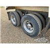 Image 40 : 2003 PETERBILT 330 T/A DUMP TRUCK
