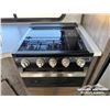 Image 13 : 2021 FOREST RIVER BHXL 24 FT. T/A TRAVEL TRAILER