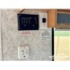 Image 8 : 1995 TRIPLE E 5TH WHEEL TRAVEL TRAILER