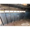 Image 22 : 2001 SOUTHLAND 16 FT. T/A HORSE TRAILER