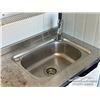 Image 14 : 2024 12 X 7 FT. PORTABLE BATHROOM SHOWER UNIT