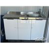 Image 7 : 2024 12 X 7 FT. PORTABLE BATHROOM SHOWER UNIT