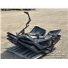 Image 3 : GRADER FENDERS