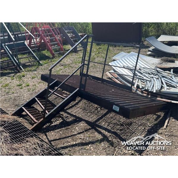 STEEL STAIRS & PLATFORM