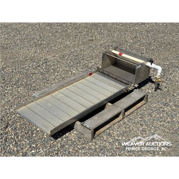 GOLD CONCENTRATING TABLE