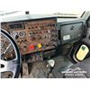 Image 12 : 1997 PETERBILT 378 T/A DAY CAB TRUCK TRACTOR
