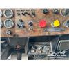 Image 19 : 1997 PETERBILT 378 T/A DAY CAB TRUCK TRACTOR