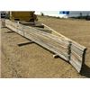 Image 3 : (14) 28 FT. ROOF TRUSSES