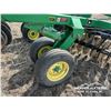 Image 25 : JOHN DEERE 630 33 FT. TANDEM DISC