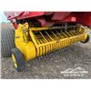 Image 12 : 2007 NEW HOLLAND BR780A ROUND BALER