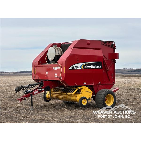 2007 NEW HOLLAND BR780A ROUND BALER