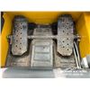 Image 10 : 2012 NEW HOLLAND L230 2-SPEED SKID STEER LOADER