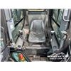 Image 7 : 2012 NEW HOLLAND L230 2-SPEED SKID STEER LOADER