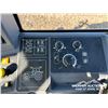 Image 21 : 2000 NEW HOLLAND TM150 MFWD TRACTOR