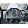 Image 7 : CASE 4894 4WD TRACTOR