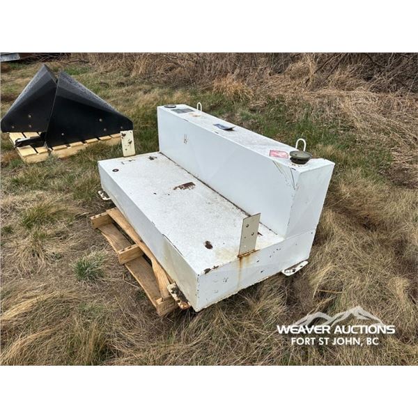 BETTER BUILT 100 GAL L-SHAPED FUEL TANK