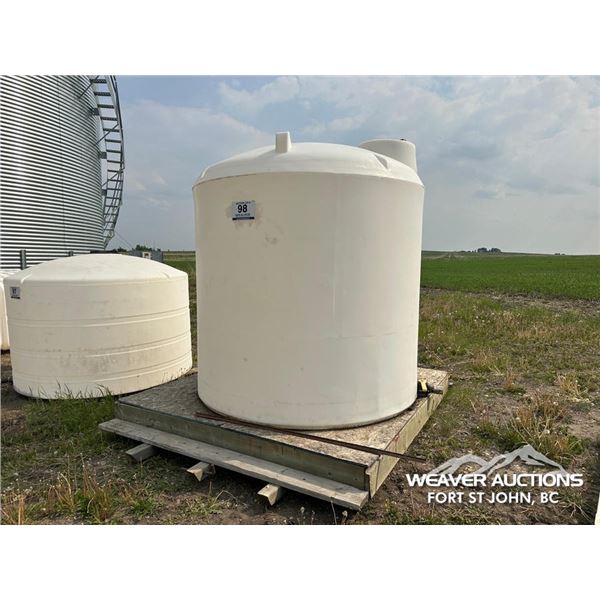 POLY WATER TANK