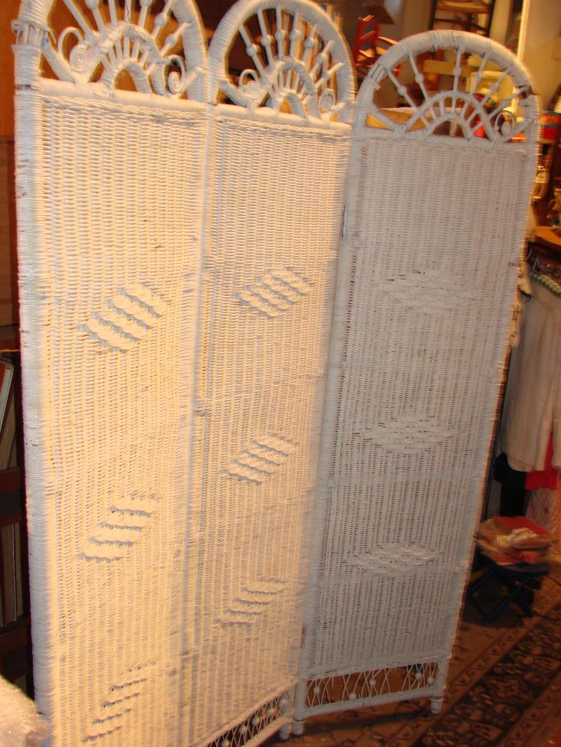 White Wicker Tri Fold Room Divider Image 1 White Wicker Tri Fold Room Divider