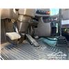 Image 35 : 2022 KENWORTH T800 TRI DRIVE LOG TRUCK