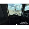 Image 33 : 2020 KENWORTH W900 TRI DRIVE LOG TRUCK & TRAILER