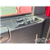 Image 18 : 2020 FREIGHTLINER 122SD TRI DRIVE TRUCK TRACTOR