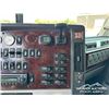 Image 18 : 2015 FREIGHTLINER 122SD TRI DRIVE TRUCK TRACTOR