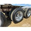 Image 44 : 2015 FREIGHTLINER 122SD TRI DRIVE TRUCK TRACTOR