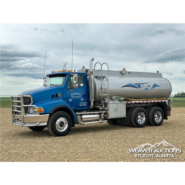 2007 STERLING T/A 4,565 GALLON TANK TRUCK
