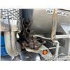 Image 58 : 2007 STERLING T/A 4,565 GALLON TANK TRUCK