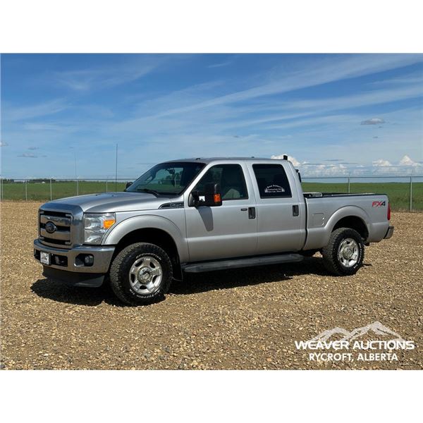 2012 FORD F250 XLT CREW CAB PICKUP