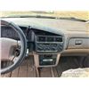 Image 10 : 2000 TOYOTA SIENNA 4 DOOR SEDAN VAN