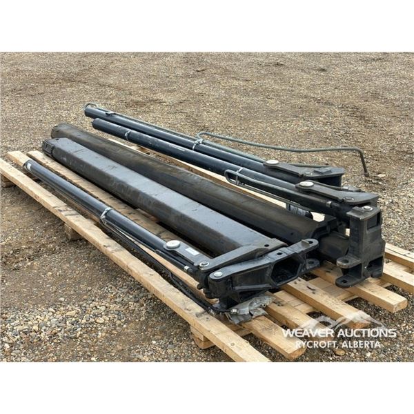 (2) FASSI EXTENSION ASSEMBLIES WITH CYLINDERS