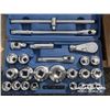 Image 5 : 3.5T FLOOR JACK, (3) SOCKET SETS
