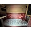 Image 22 : 2010 PETERBILT 388 T/A SLEEPER TRUCK TRACTOR