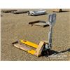 Image 2 : 3000 KG INDUSTRIAL PALLET JACK