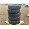 Image 4 : (5) MICHELIN 9.00R16 TIRES & RIMS