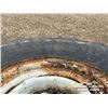 Image 7 : (5) MICHELIN 9.00R16 TIRES & RIMS