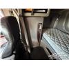 Image 26 : 2013 PETERBILT 388 T/A SLEEPER TRUCK TRACTOR