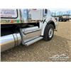 Image 73 : 2016 FREIGHTLINER 122SD TRI DRIVE SLEEPER TRUCK