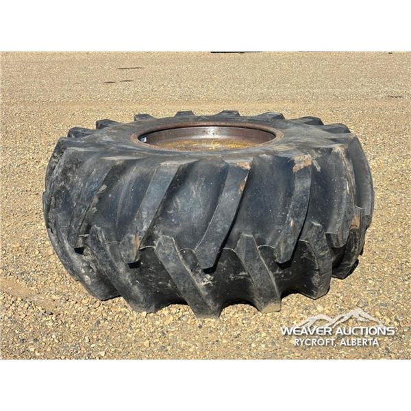 (1) FIRESTONE 30.5LB32 FORESTRY SPECIAL TIRE W/RIM