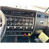 Image 11 : 2015 KENWORTH T800 T/A DUMP TRUCK