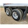 Image 45 : 2015 KENWORTH T800 T/A DUMP TRUCK