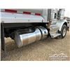 Image 62 : 2015 KENWORTH T800 T/A DUMP TRUCK