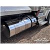 Image 40 : 2016 KENWORTH T800 T/A DUMP TRUCK