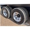 Image 41 : 2016 KENWORTH T800 T/A DUMP TRUCK