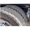 Image 42 : 2016 KENWORTH T800 T/A DUMP TRUCK
