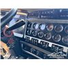 Image 55 : 2016 KENWORTH T800 T/A DUMP TRUCK