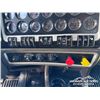 Image 56 : 2016 KENWORTH T800 T/A DUMP TRUCK
